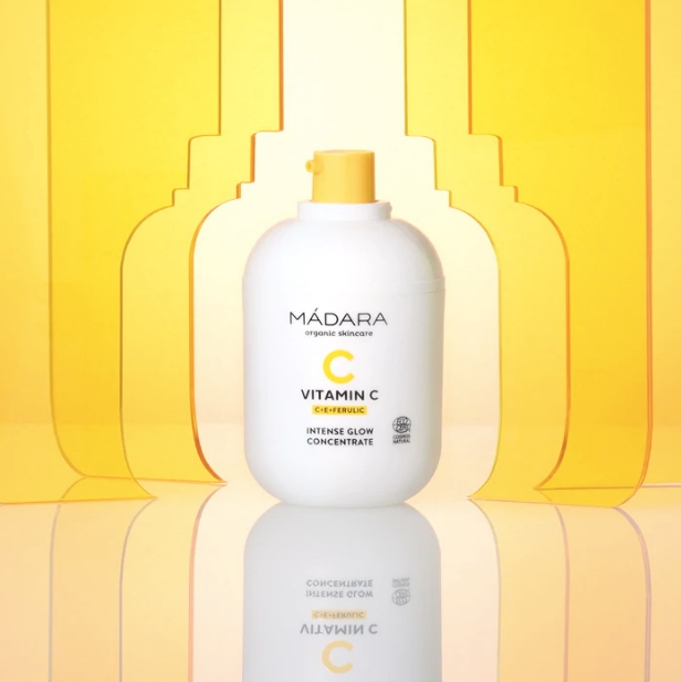 Intense Glow Vitamin C Concentrate con Ácido Ferúlico y Vitamina E.
