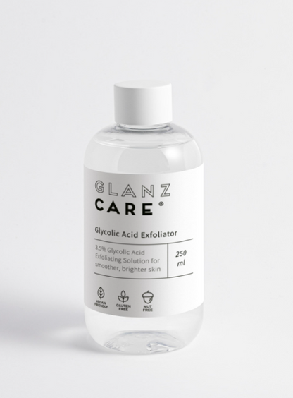 Exfoliante de Ácido Glicólico 3.5% en botella, para piel suave y luminosa.