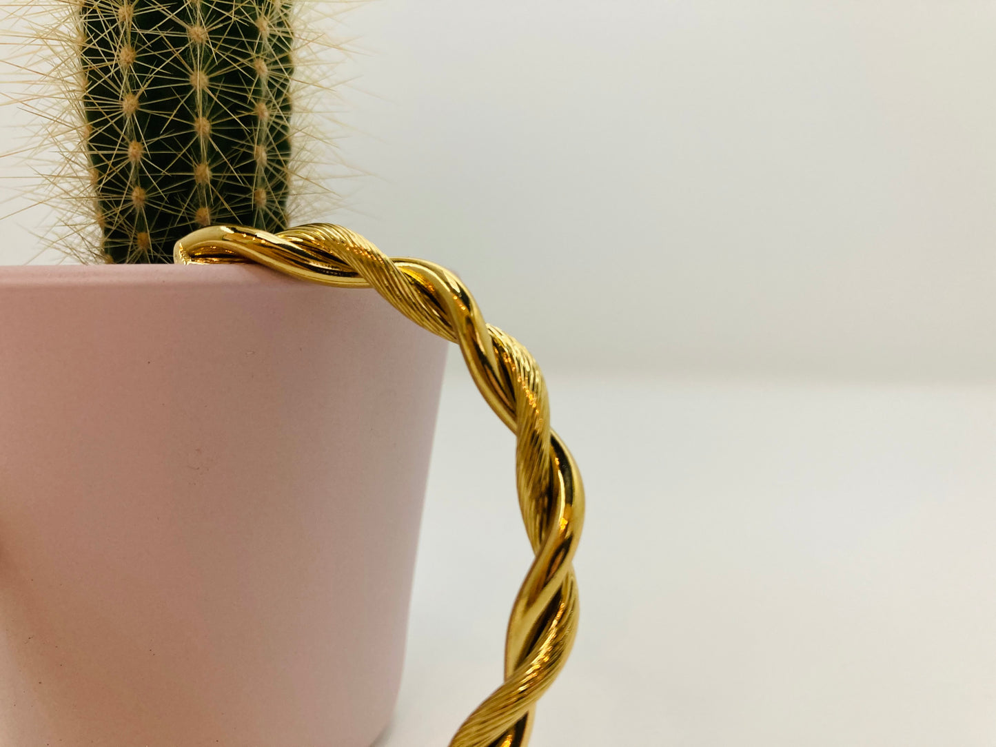 Lovey Bracelet Gold